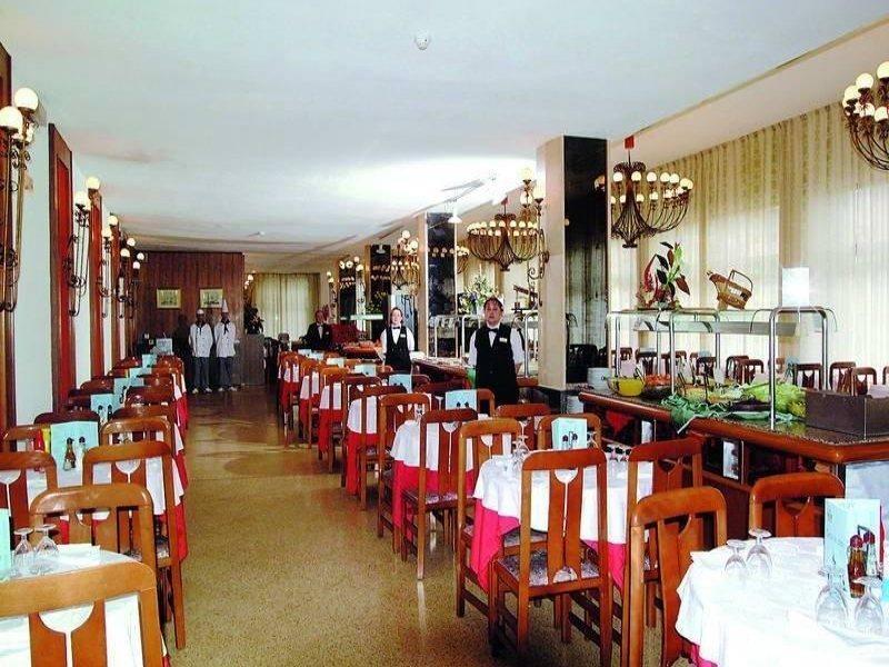 Hotel Terramar Calella Exterior foto